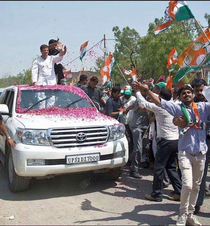 Rahul in a Sahara Group owned vehicle filing nomination papers