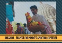 Dakshina - respect for pundit's spiritual expertise