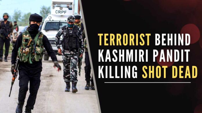 The killed terrorist has been identified as Aqib Mustaq Bhat of Pulwama (A category)